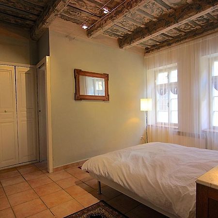 Historical Apartment With Balcony Prague Ngoại thất bức ảnh