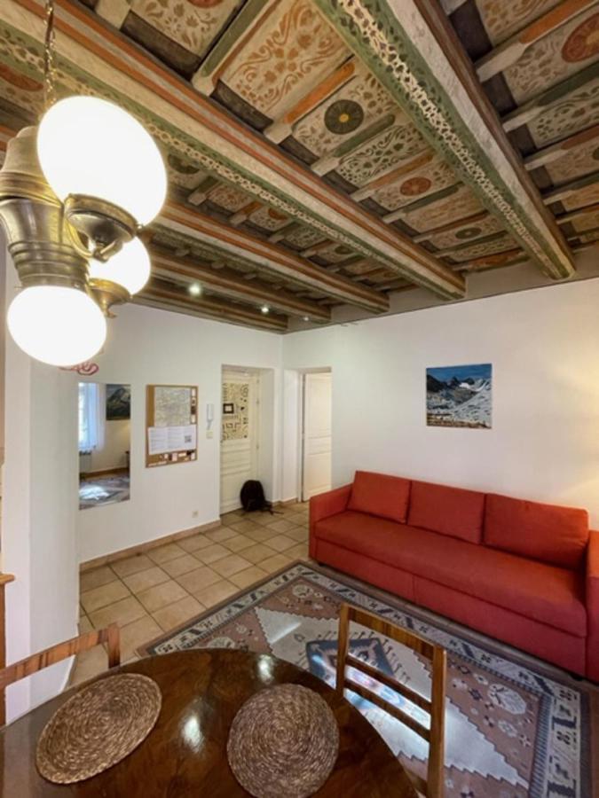 Historical Apartment With Balcony Prague Ngoại thất bức ảnh